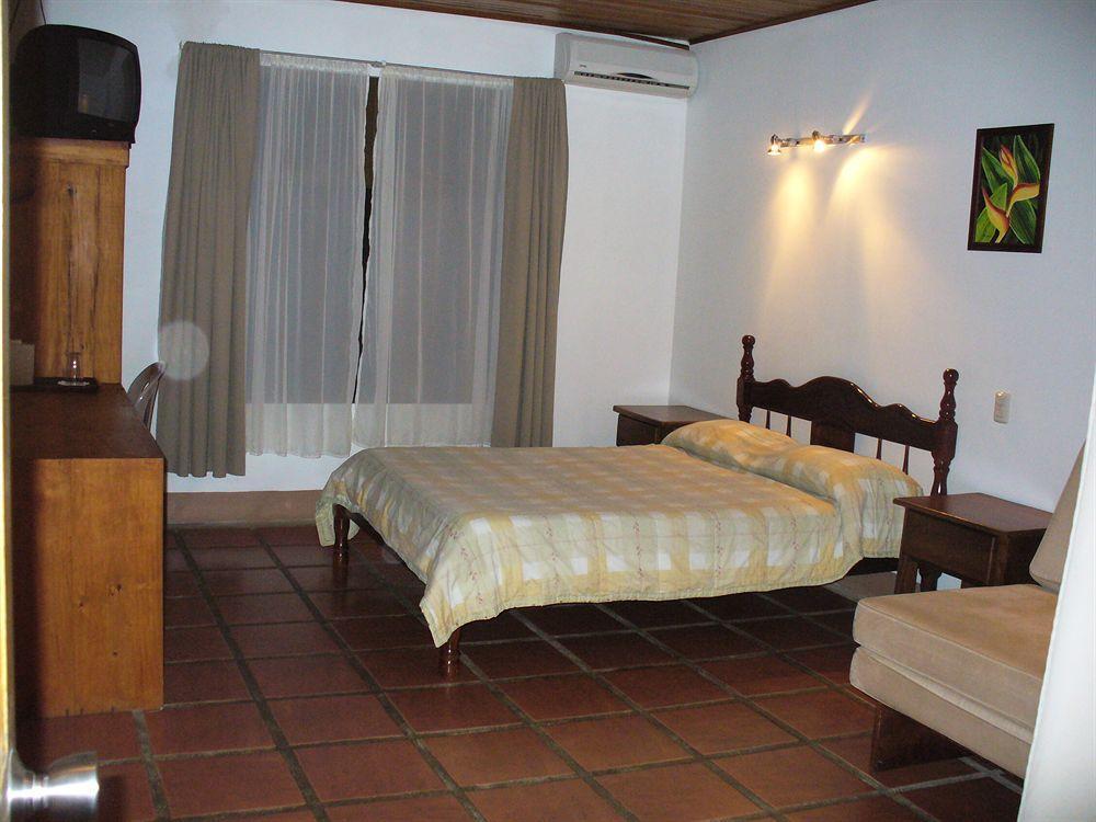 Termales Del Bosque & Hot Springs Hotel La Marina Kültér fotó
