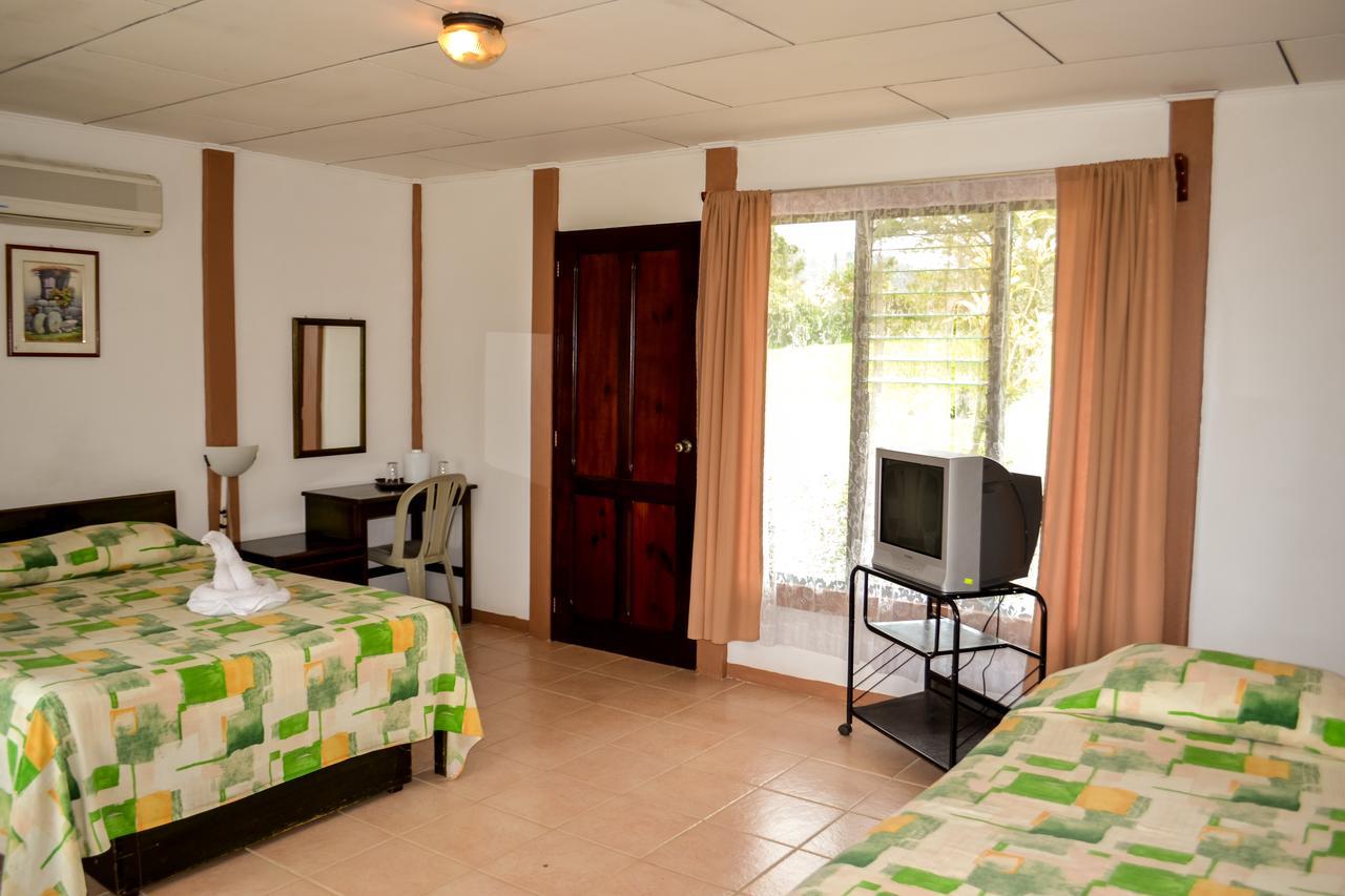 Termales Del Bosque & Hot Springs Hotel La Marina Kültér fotó
